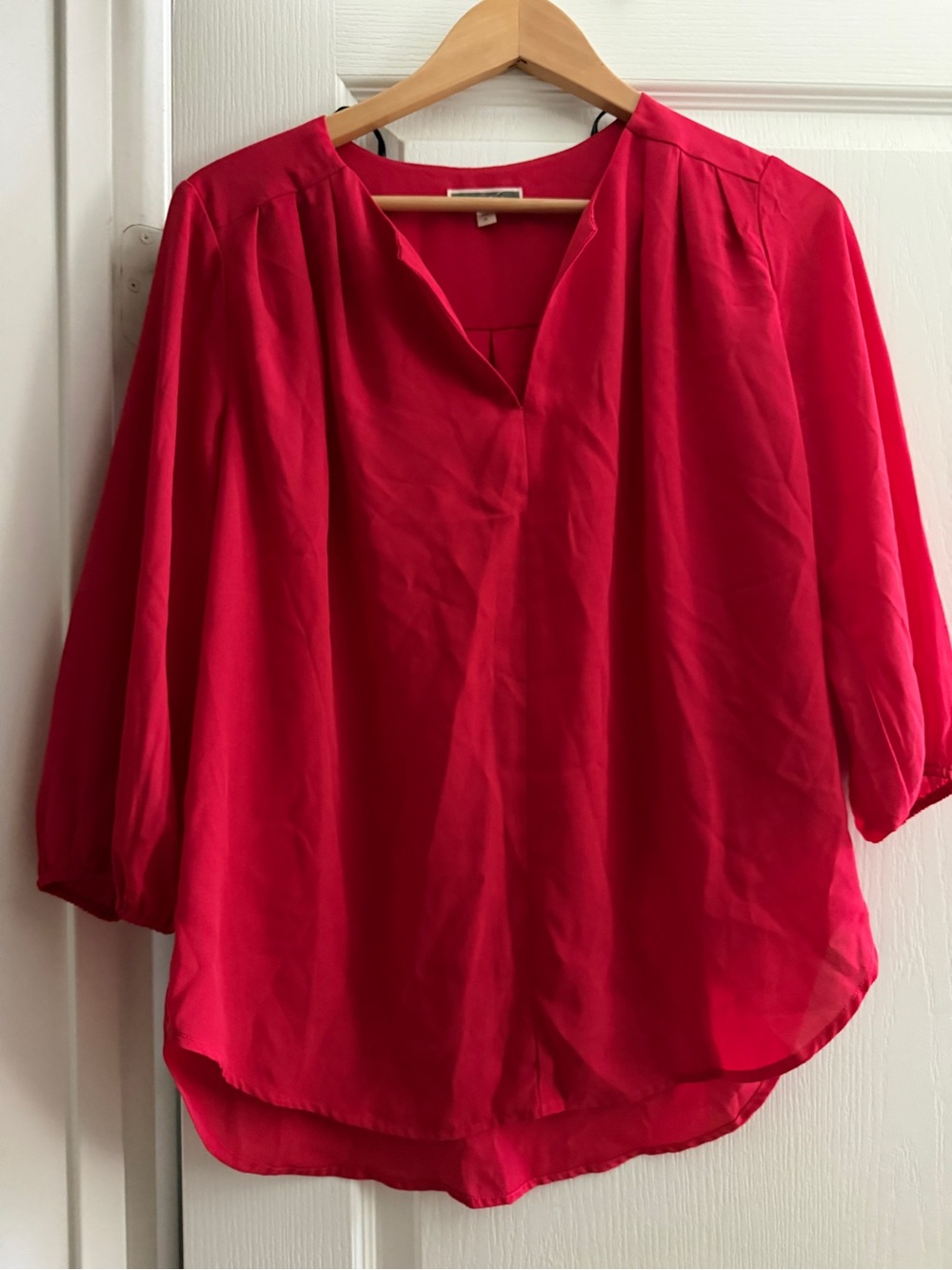 Pleione Red V-Neck 3/4 Sleeve High Low Blouse M
